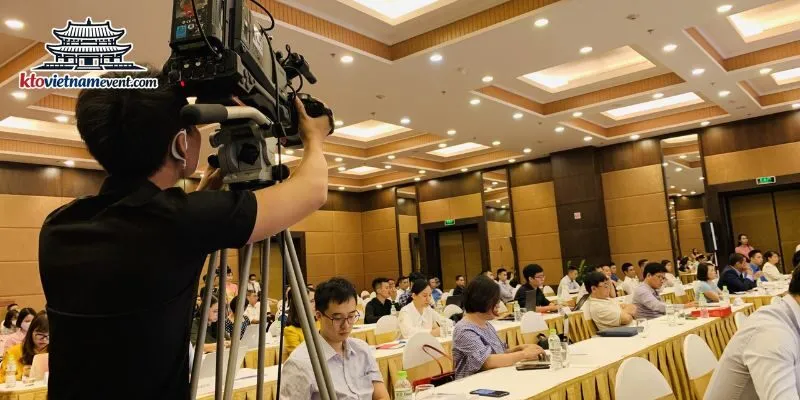 quay phim sự kiện